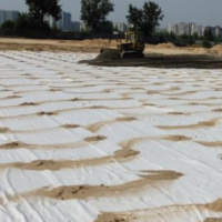 Геотекстиль голкопробивний 100-300-4